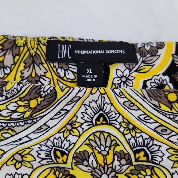 INC -261 International Concepts Cold Shoulder Paisley Floral Top Size XL Yellow - Picture 4 of 10